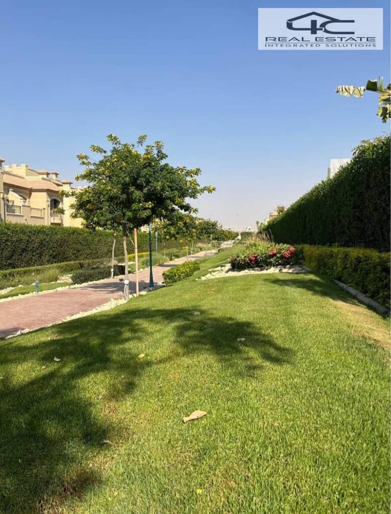 فيلا توين هاوس كورنر  للبيع في El Patio Oro القاهرة الجديدة،311م استلام فوري في الباتيو اورو ، بالقرب من هايد بارك. 0