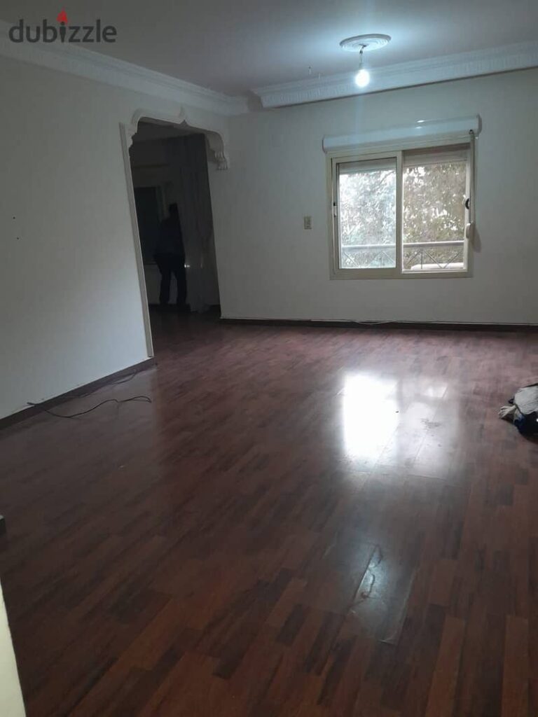 بسعر لقطه للبيع 90م بعض التشطيبات الخاصة 0