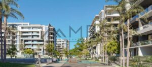 10,800,000 ج.م شقة للبيع 200 متر في الباتيو أورو القاهرة الجديدة موقع مميز تشطيب نصف تشطيب بتقسيم عملي مثالي للسكن والاستثمار