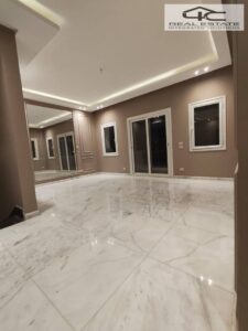 50,000 ج.م للايجار تاون هاوس متشطب بالتكيفات و المطبخ استلام فوري 280 م اميز لوكيشن في ماونتن فيو تشيل اوت بارك 6 اكتوبر mountain view chill out park