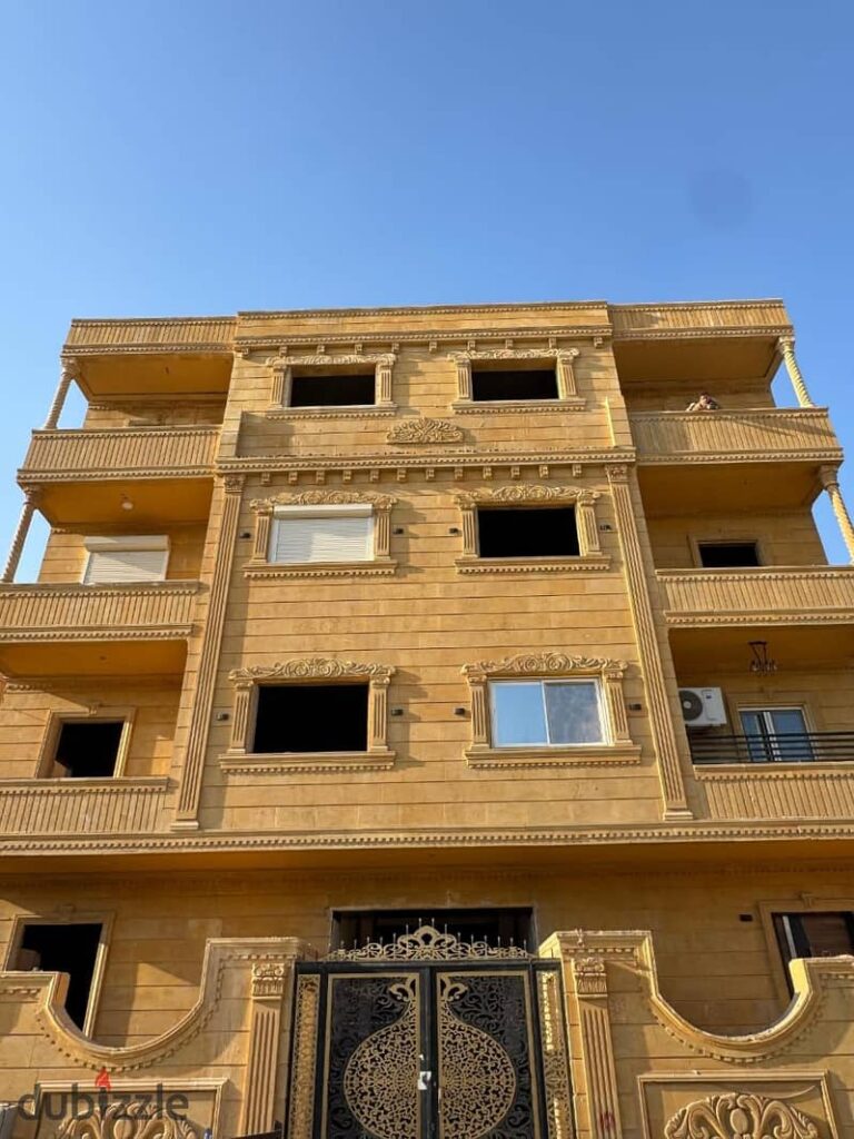 شقة للبيع في السياحية الأولى — لوكيشن مميّز أمام نادي النادي — فرصة مش بتتعوّض 0