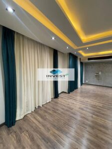 شقة لقطة للبيع في أميز مجموعات مدينتي B10 تشطيب خاص ألترا بالتكييفات وموقع مميز بمساحة 160م وبتعاقد قديم 8,600,000 ج.م