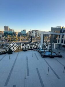 مكتب للايجار 130متر فى سنترال أفنيو – الشيخ زايد – برايم لوكيشن واجهة على الشارع الرئيسي 125,000 ج.م