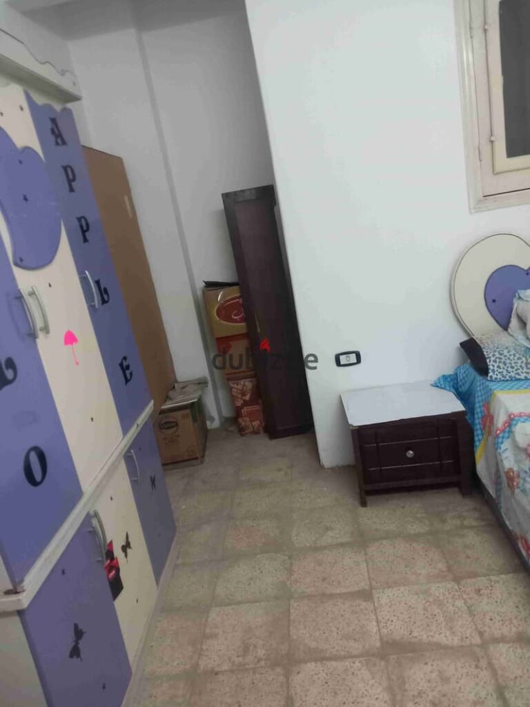 بدون سمسرة غرفه للايجار سنجل لطالب او مغترب بالعمرانيه الغربيه خلف سنترال العمرانيه الجيزة 0