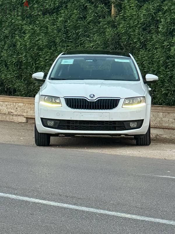 سكودا أوكتافيا 2015 0