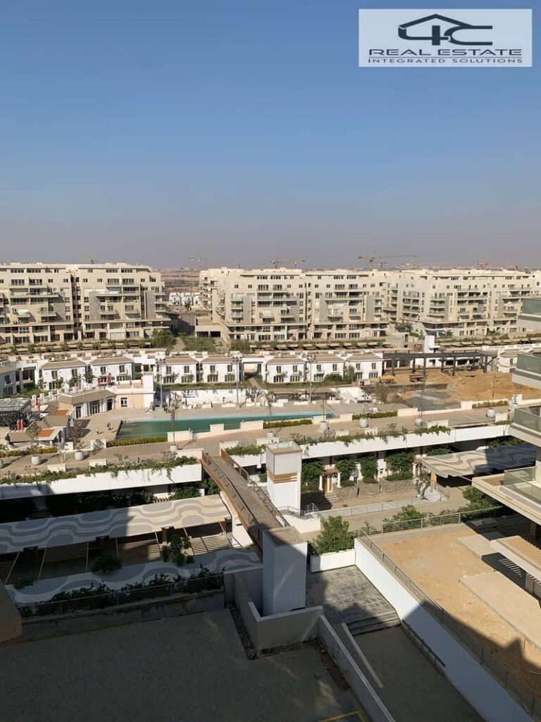 بنتهاوس سكاي لوفت للبيع في Mountain view Icity القاهرة الجديدة، 165م استلام فوري، فيوعلى النادي، بالقرب من بالم هيلز. 0