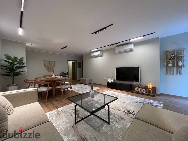 شقة فاخرة للايجار في ليك فيو ريزيدنس - التجمع الخامس - القاهرة الجديده - موقع متميز - تشطيب فاخر - ارخص سعر في السوق 0