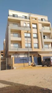 لو بتحلم تسكن فورًا في شقة Cozy بتصميم راقي ومش محتاجة أي ديكورات إضافية! للبيع في التجمع الخامس – الأندلس 2 موقع مميز بجوار ميفيدا وهايد بارك، وعل 6,500,000 ج.م