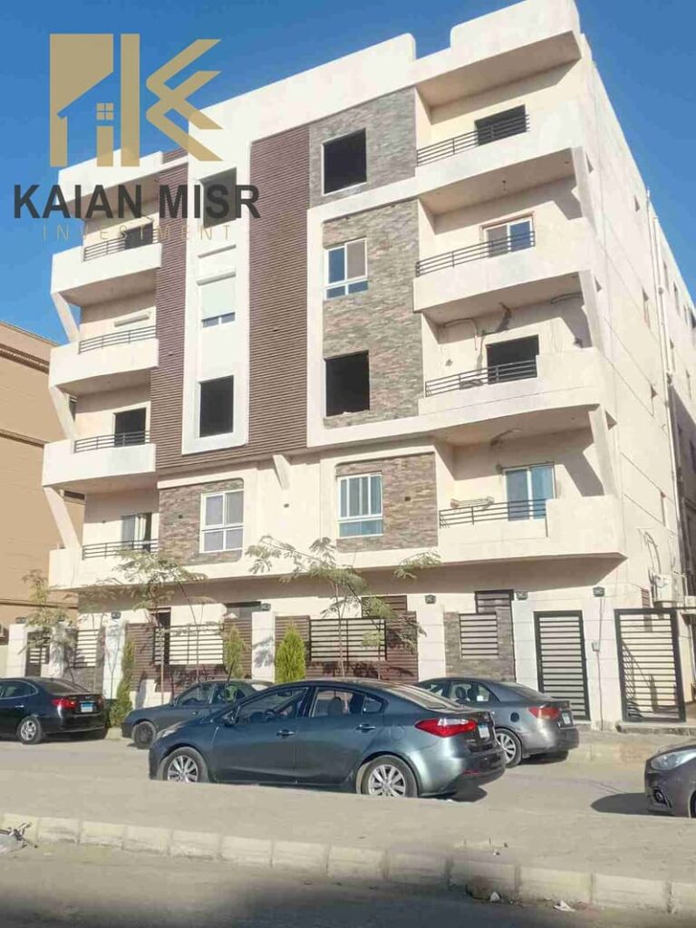 شقة بمساحة 155 متر تقع في المنطقة الرابعة في الشروق 0