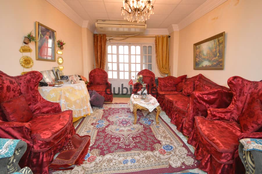 شقة مميزة للبيع في موقع استراتيجي – تشطيب لوكس – لقطة! 0