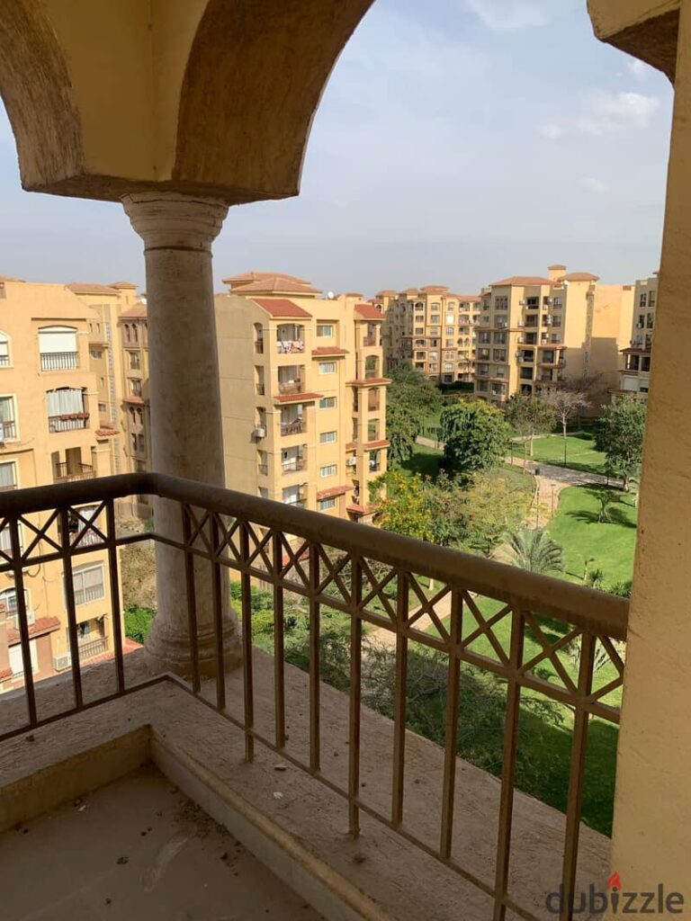 شقه 211م للإيجار فيو وايد جاردن بمدينتي 0