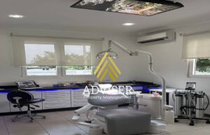 لقطة عيادة متشطبة استلام فوري للبيع في التجمع الخامس بالقرب من واتر واي بأقل سعر 6,210,000 ج.م