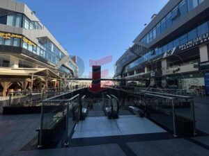 مكتب بسعر ممتاز للايجار في مول تجاري الشيخ زايد Office for rent in sheikh zayed 70m 50,000 ج.م