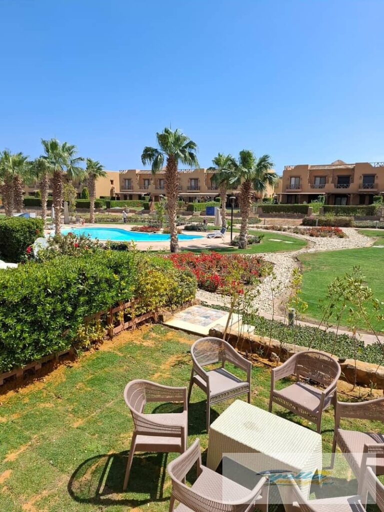 شاليه أرضي بحديقة خاصة للبيع – ماونتن فيو 1 العين السخنة – على حمام السباحة مباشرة 0