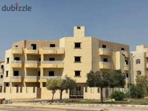 للبيع شقه 240م في مدينه الشروق استلام فورى 3,600,000 ج.م