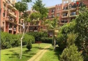 شقه للايجار المفروش في كمبوند روضه الشيخ زايد 18,000 ج.م