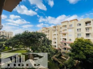 شقة مميزة في مرحلة B1 بمساحة 175 متر داخل واحدة من أرقى مراحل مدينتي. 8,300,000 ج.م