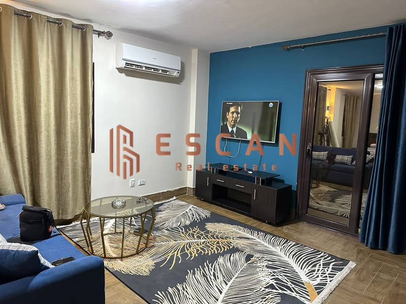 استديو مفروش للايجار فى كمبوند النخيل موقع مميز بالقرب من اكاديمة الشرطة 0