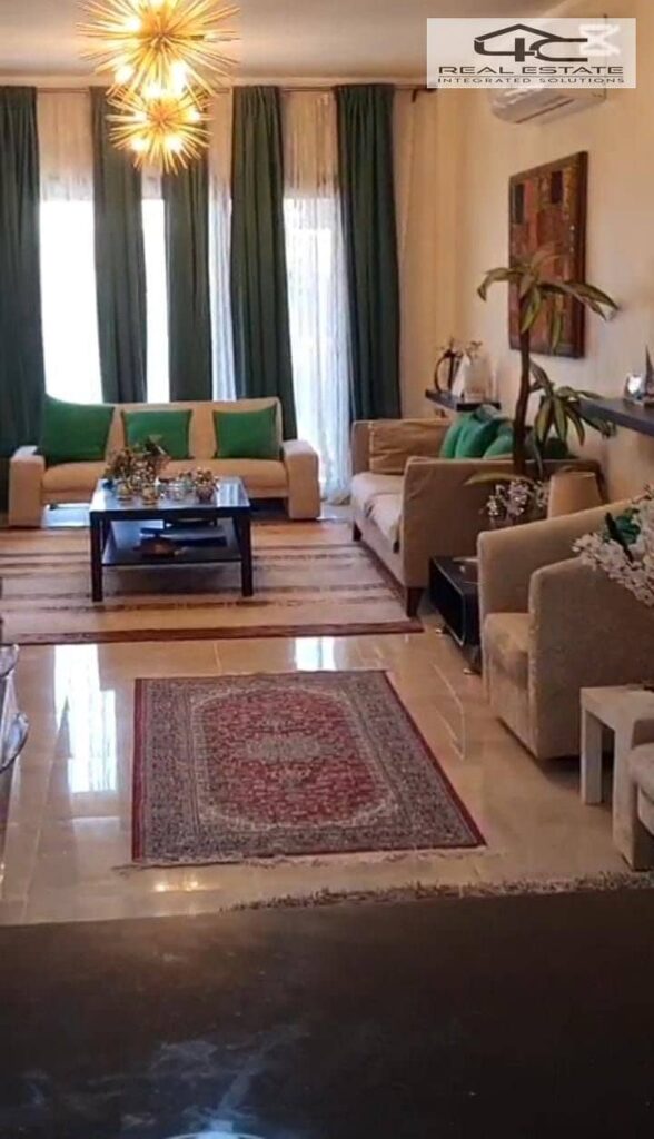 باقل سعر شقه 200متر تشطيب كامل مع تكيفات ومطبخ كمبوند فيفث سكوير التجمع الخامس دقايق من شارع التسعين prime location جاهزه للمعاينه 0