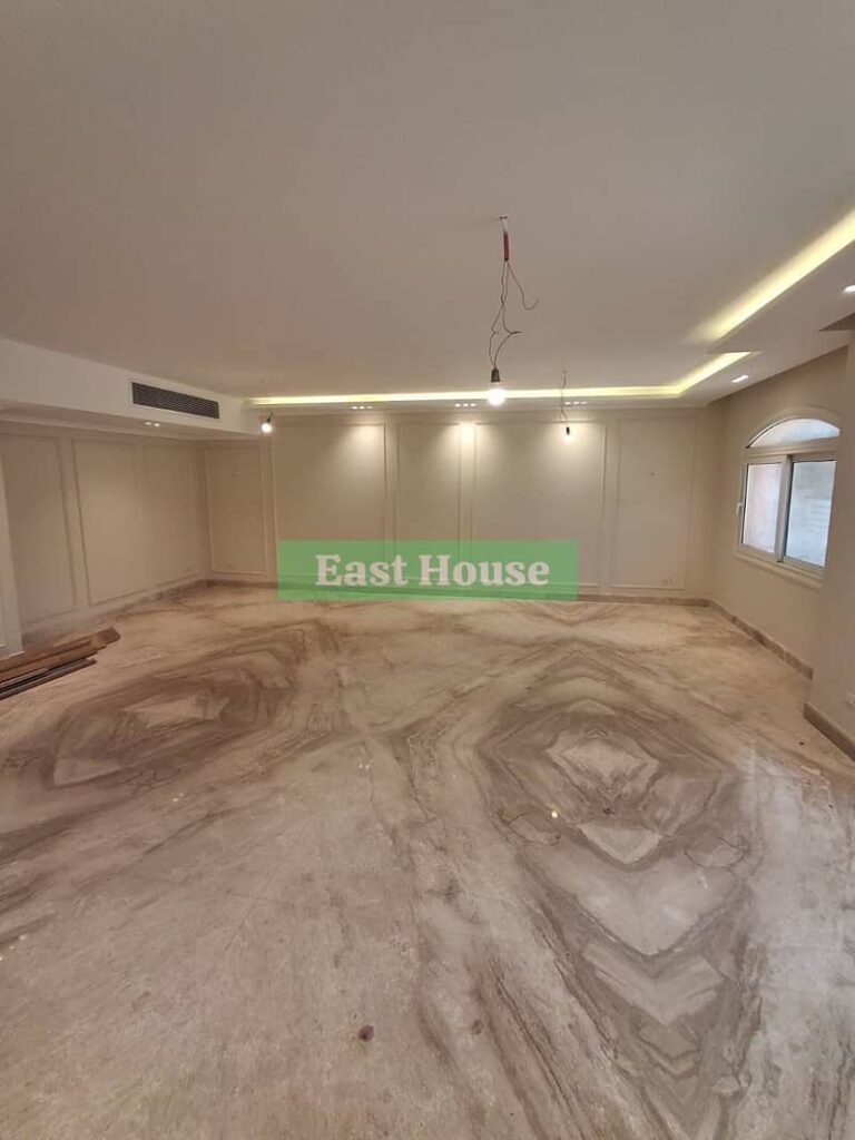 فيلا 270متر للايجار في مدينتي تشطيبات سوبر لوكس ,, أول سكن بالقرب من الساوث بارك و منطقة المطاعم 0