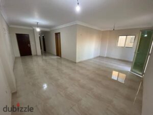 شقه اسكان الجامعه الامريكيه_حي سكني راقي_تشطيبات سوبر لوكس 5,500,000 ج.م