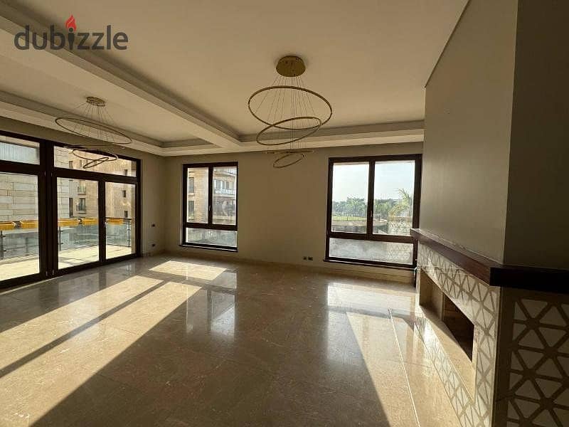 شقة متشطبة  بالكامل بالتكيفات  من سوديك فورتي ويست ببفرلي هيلز 0