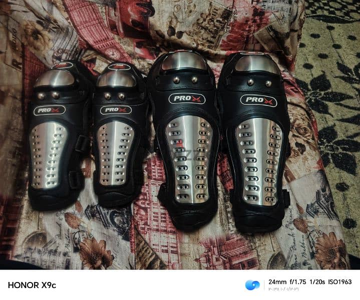 حمايه الركبه والايد 0