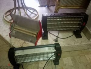 3 دفايات كهرباء كل دفاية ماركة دفايه منهم اوليمبيك 900 ج.م