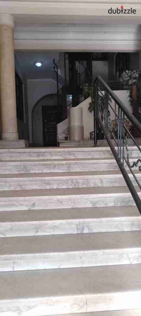 شقه للبيع 150م للبيع قرب ميدان روكسي مصر الجديده 0