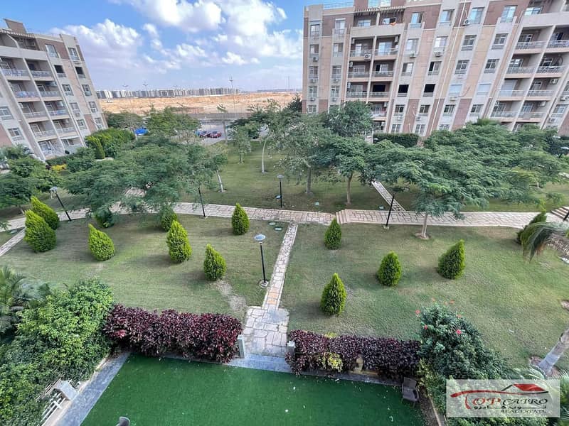 شقة للبيع في مدينتي B7 | بجوار الخدمات 0