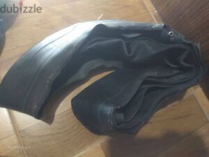 كمرة كاوتش خلفي يعتبر جديده 100 ج.م