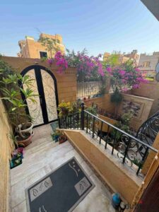 فرصة تملك دوبليكس بمدخل خاص بـ كمبوند وان بيس على التسعين الشمالي مباشرة | عمار استثماري 85% وجاهز للتشغيل 17,000,000 ج.م