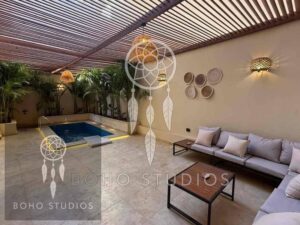 عرض السنة الجديدة – أسبوع واحد فقط آخر استوديو بحمام سباحة خاص بمناسبة بداية السنة الجديدة خصم مليون جنيه كامل على آخر استوديو متاح السعر قبل العرض: 5,500,000 سعر العرض: 4,500,000 فقط ⏰ العرض ساري لمدة 7 أيام فقط تفاصيل الوحدة: • حمام 4,500,000 ج.م