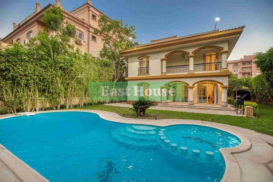 فيلا للبيع في مدينه الرحاب فيلا ستاندالون فيلا تشطيب خاص بالكامل الفيلا اول سكن  موقع متميز جدا في الرحاب هيلز  مساحه مباني 350م مساحه الارض 900م ارقي منطقه فلل في الرحاب 0