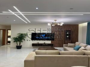 شقه مودرن مفروشه للايجار في كمبوند قطاميه جاردنز اول سكن 80,000 ج.م