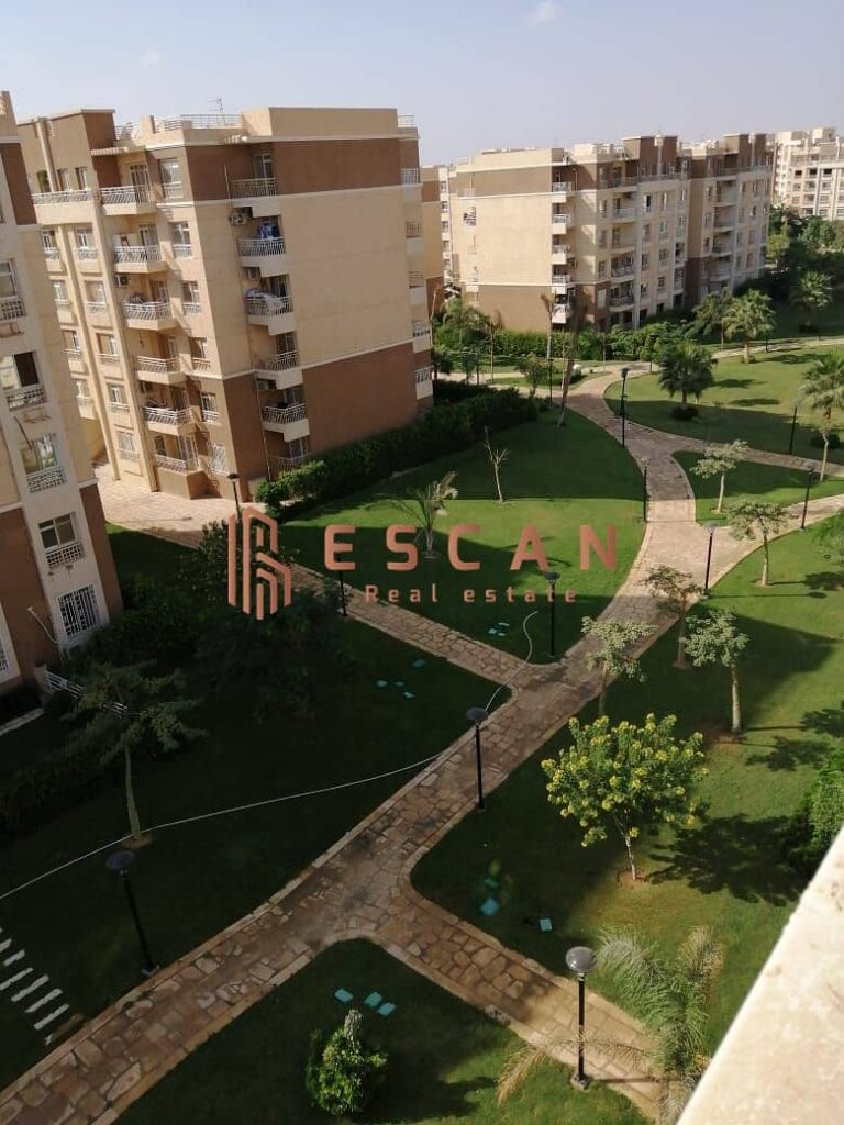 شقة ايجار بسعر لقطة فى مدينتى B11 فيو جاردن 0