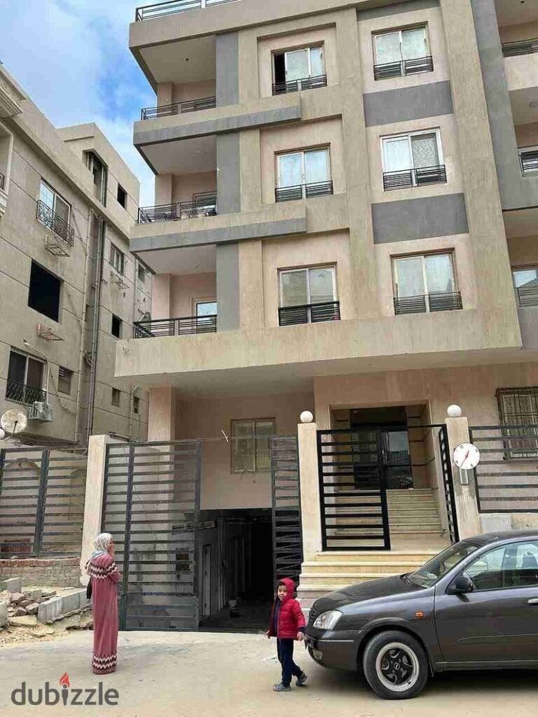 شقة للبيع بسعر مغري جداً في اللوتس الجديدة  0