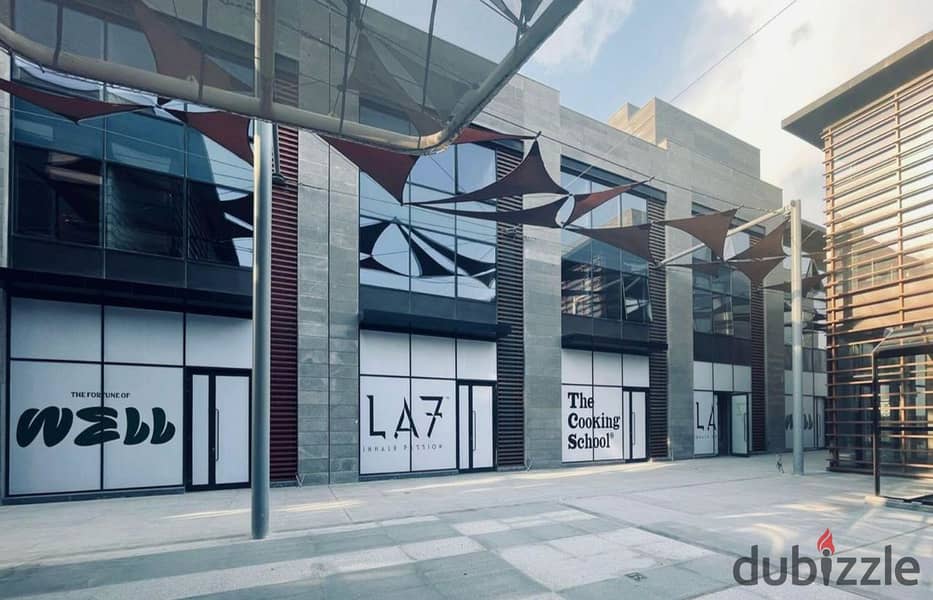 مكتب اداري استلام فوري+اقساط في سكاي ووك امام اعمار 0