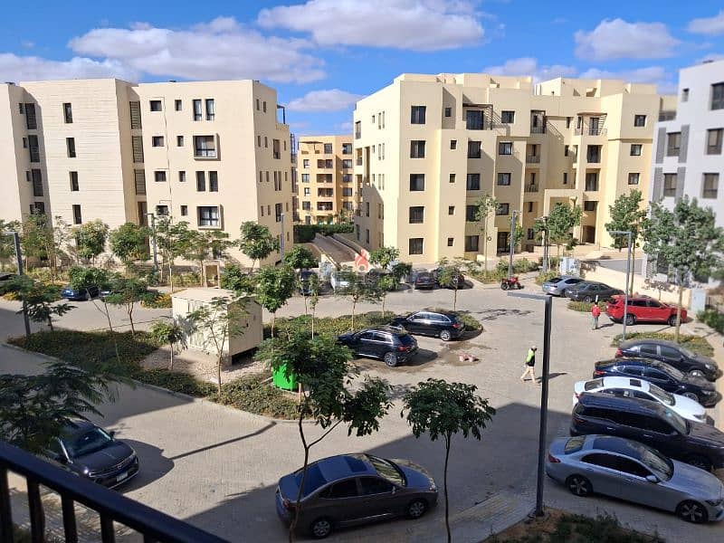 شقة للايجار O west ٦ اكتوبر 0