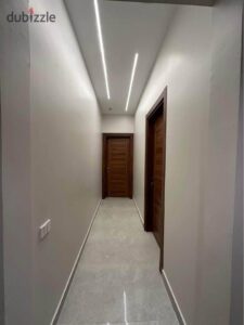 استلم فوري شقة متشطبة بالتكييفات والمطبخ في بيفرلي هيلز الشيخ زايد 6,900,000 ج.م