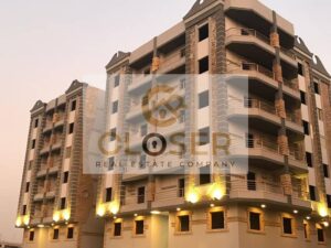 شقه للبيع استلام فوري متشطبه بكمبوند متكامل الخدمات sarayat el katameya وكمان خصم للكاش 3,500,000 ج.م