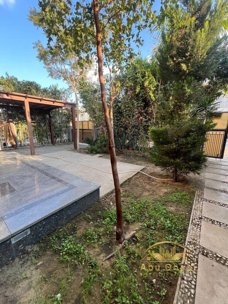 بسعر لقطه لسرعه البيع  _ فيلا تاون هاوس نموذج ( ii ) مودرن للبيع في مدينتي _ تشطيبات الترا سوبر لوكس 0