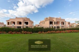 فيلا توين هاوس مساحة ضخمه استلام فوري جاهزة للسكن في كمبوند Cleopatra square 11,150,000 ج.م