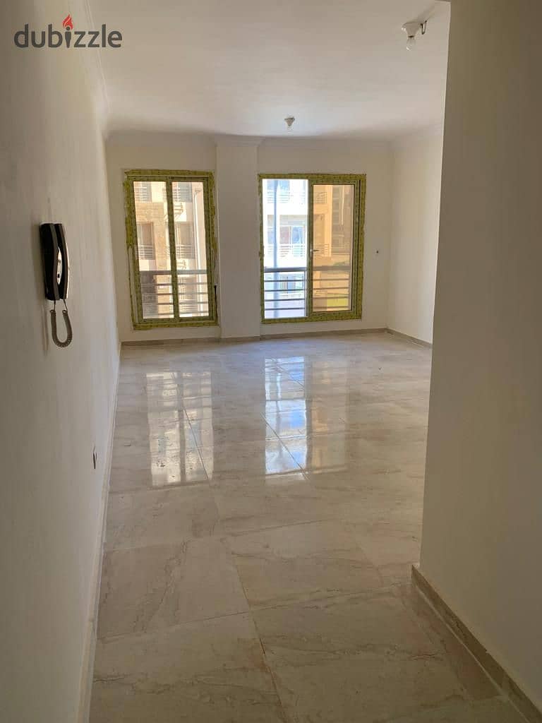 شقة للإيجار فاضي في كمبوند جنة أكتوبر – مساحة 130م بسعر مميز 0