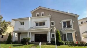 بالسعر القديم فيلا جاهزة ع السكن في ماونتن فيو 1 بالتجمع الخامس امام النائب العام ( استلام فوري ) 18,000,000 ج.م