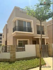 لسرعة البيع فيلا بأقل من سعرها جاهزة للمعاينة بكمبوند ( تاج سيتي ) علي طريق السويس مباشرة وامام مطار القاهرة مباشرة بسعر لقطة 16,000,000 ج.م