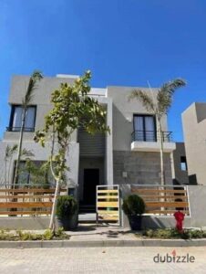 توين هاوس جاهز علي الاستلام صف أول علي الجولف للبيع في جولف فيوز 6 أكتوبر من بالم هيلز بجوار جولف اكستنشن وذا كراون 11,340,000 ج.م