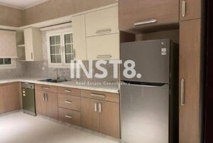 فيلا فاخرة نصف فرش للايجار ف هايد بارك اول سكن 100,000 ج.م