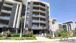 شقه 100م إيجار فاضي مدينتي B15 اول سكن موقع وفيو مميز مكونه من 2 نوم و 2 حمام امام المسجد 13,000 ج.م