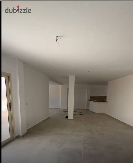 • شقة للبيع -  بكومباوند جرين تاورز سموحة 0